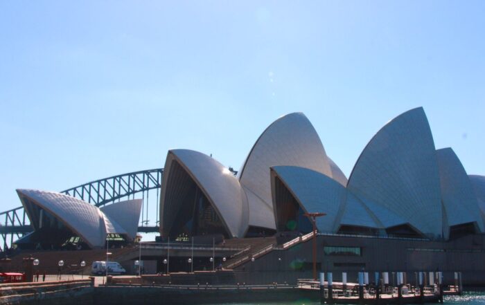 vivere in australia sydney harbor
