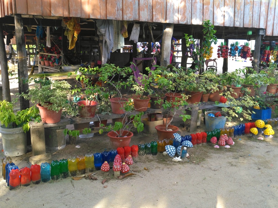Libaran Island borneo progetto sostenibilità plastica